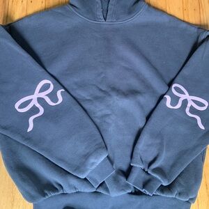 Edikted set- sweatshirt and sweatpants . Size XSmall